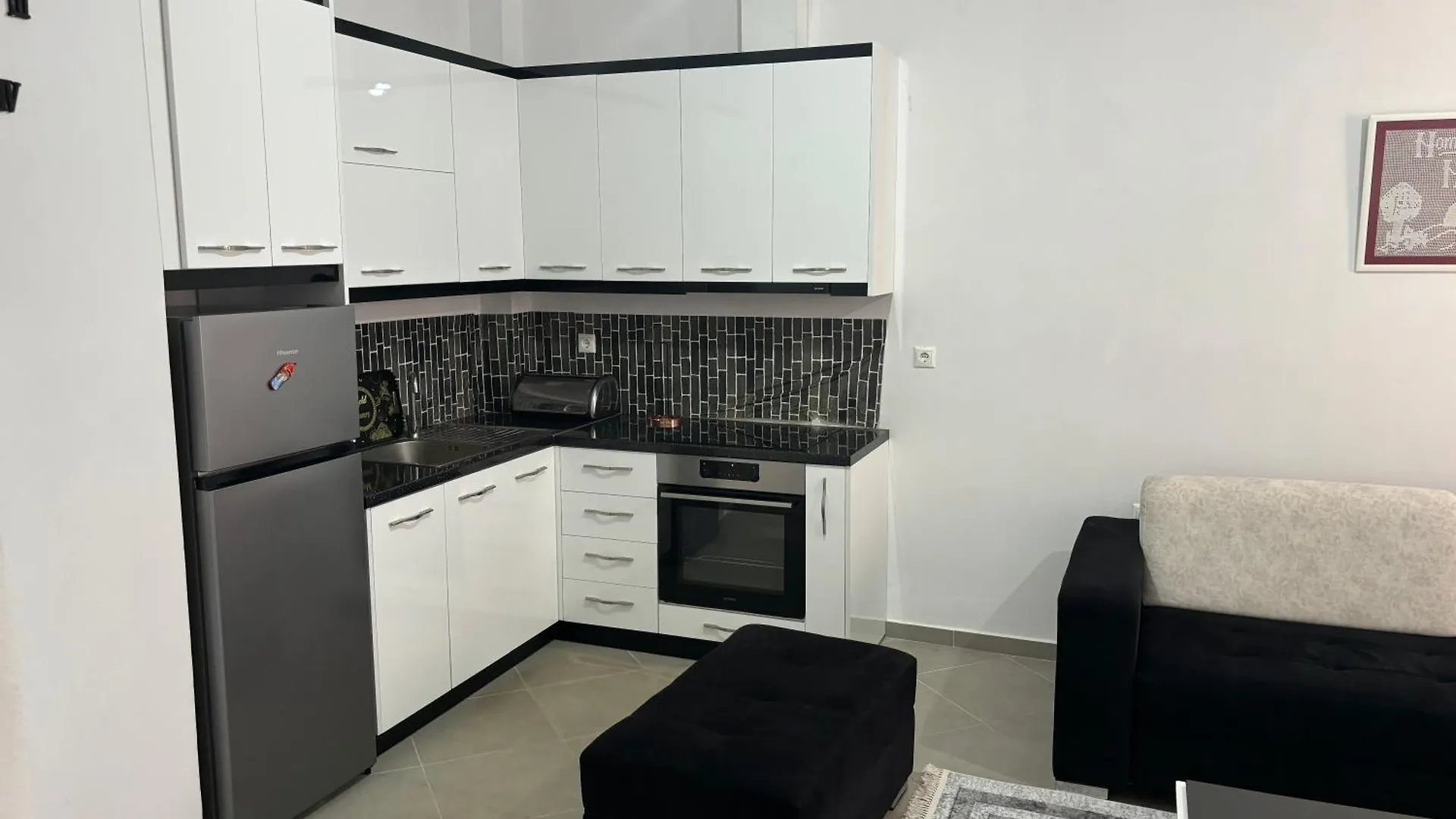 Ledi Apartment Sarandë 0*,  Albania